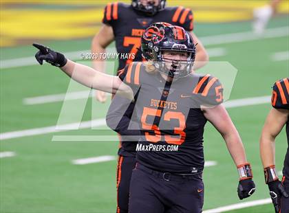 Thumbnail 1 in Carthage vs. Gilmer (UIL 4A Division 2 State Final) photogallery.
