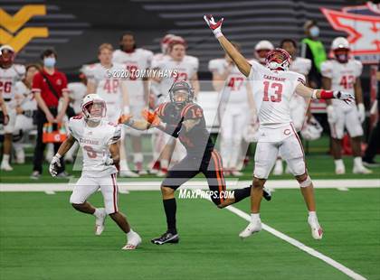 Thumbnail 1 in Carthage vs. Gilmer (UIL 4A Division 2 State Final) photogallery.