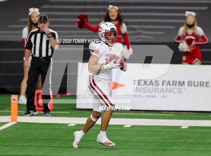 Thumbnail 2 in Carthage vs. Gilmer (UIL 4A Division 2 State Final) photogallery.