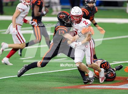 Thumbnail 2 in Carthage vs. Gilmer (UIL 4A Division 2 State Final) photogallery.
