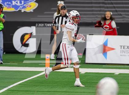 Thumbnail 1 in Carthage vs. Gilmer (UIL 4A Division 2 State Final) photogallery.