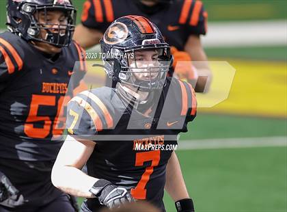 Thumbnail 3 in Carthage vs. Gilmer (UIL 4A Division 2 State Final) photogallery.