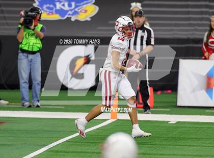 Thumbnail 2 in Carthage vs. Gilmer (UIL 4A Division 2 State Final) photogallery.