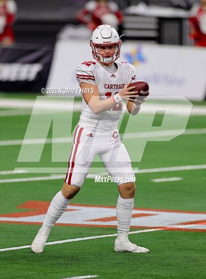 Thumbnail 3 in Carthage vs. Gilmer (UIL 4A Division 2 State Final) photogallery.
