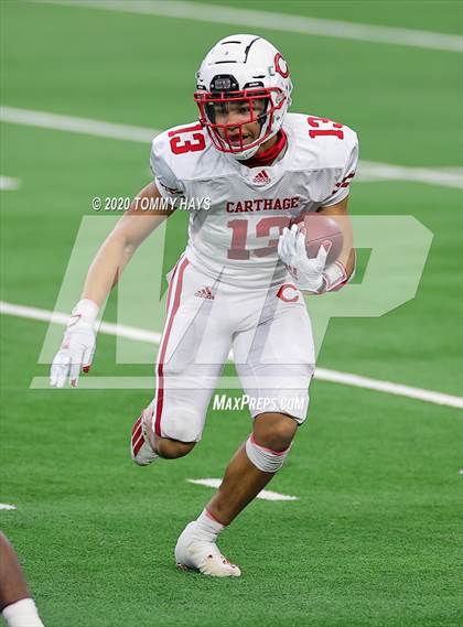 Thumbnail 2 in Carthage vs. Gilmer (UIL 4A Division 2 State Final) photogallery.