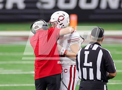 Thumbnail 2 in Carthage vs. Gilmer (UIL 4A Division 2 State Final) photogallery.