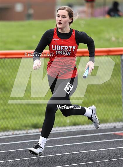 Thumbnail 3 in Cole McCafferty (Girls Track) photogallery.