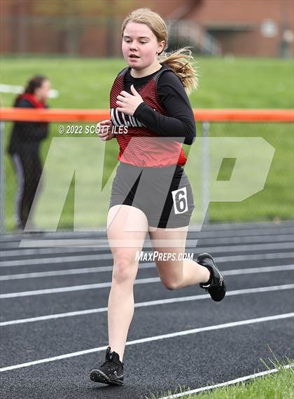 Thumbnail 2 in Cole McCafferty (Girls Track) photogallery.