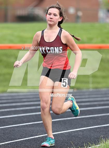 Thumbnail 2 in Cole McCafferty (Girls Track) photogallery.