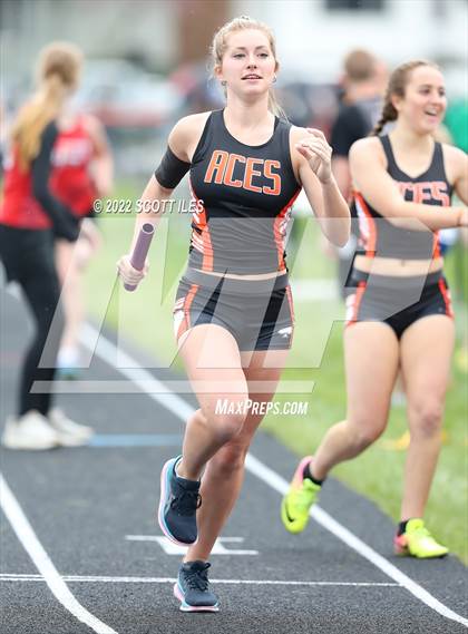 Thumbnail 3 in Cole McCafferty (Girls Track) photogallery.