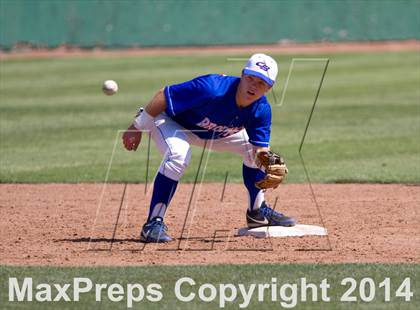Thumbnail 3 in Christian Brothers vs. Granite Bay photogallery.