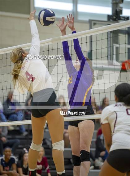 Thumbnail 1 in  Bayou Area All-Star Volley Classic photogallery.