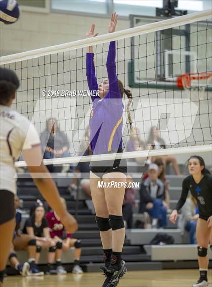 Thumbnail 1 in  Bayou Area All-Star Volley Classic photogallery.