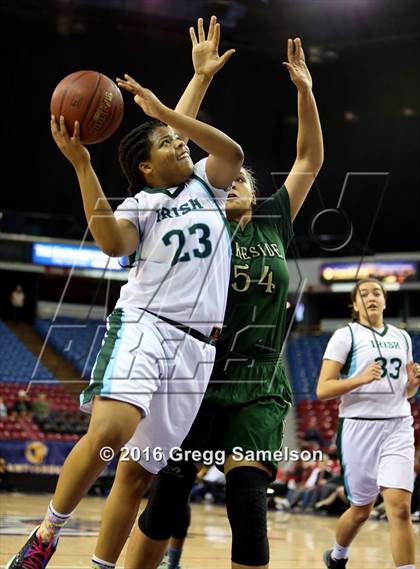 Thumbnail 1 in Sacred Heart Cathedral Preparatory vs Lakeside (CIF State D3 Final) photogallery.