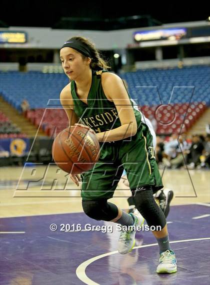 Thumbnail 3 in Sacred Heart Cathedral Preparatory vs Lakeside (CIF State D3 Final) photogallery.