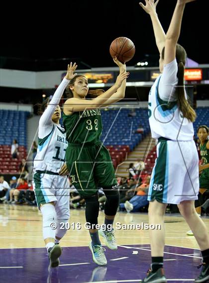 Thumbnail 1 in Sacred Heart Cathedral Preparatory vs Lakeside (CIF State D3 Final) photogallery.