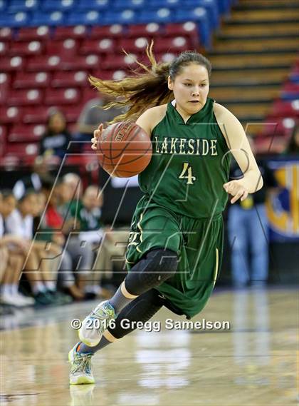 Thumbnail 1 in Sacred Heart Cathedral Preparatory vs Lakeside (CIF State D3 Final) photogallery.