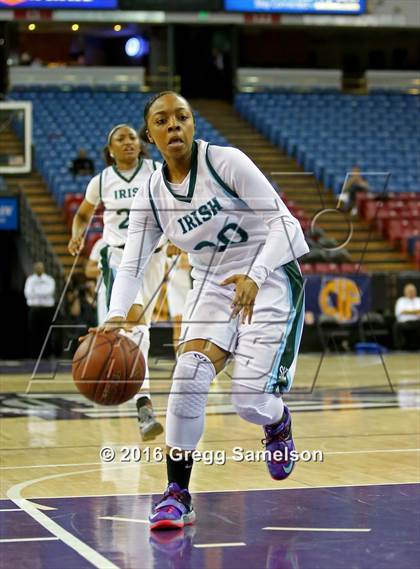 Thumbnail 3 in Sacred Heart Cathedral Preparatory vs Lakeside (CIF State D3 Final) photogallery.