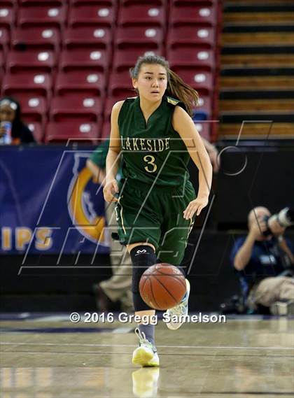 Thumbnail 3 in Sacred Heart Cathedral Preparatory vs Lakeside (CIF State D3 Final) photogallery.