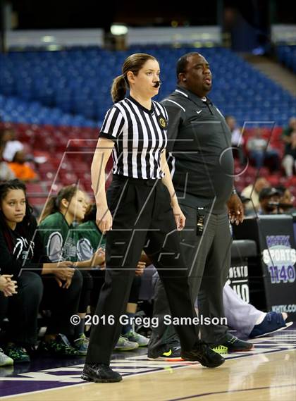 Thumbnail 3 in Sacred Heart Cathedral Preparatory vs Lakeside (CIF State D3 Final) photogallery.