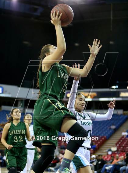 Thumbnail 3 in Sacred Heart Cathedral Preparatory vs Lakeside (CIF State D3 Final) photogallery.