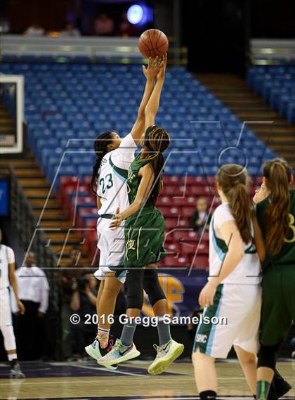 Thumbnail 1 in Sacred Heart Cathedral Preparatory vs Lakeside (CIF State D3 Final) photogallery.