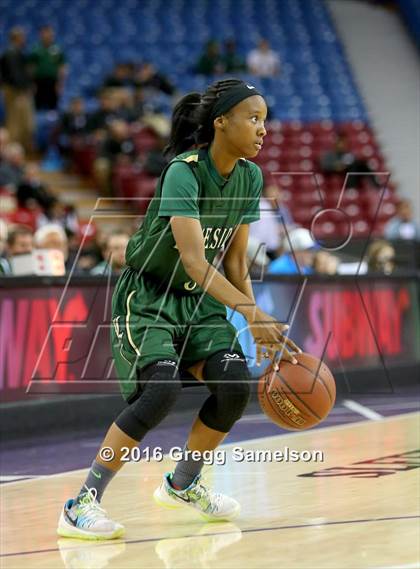 Thumbnail 2 in Sacred Heart Cathedral Preparatory vs Lakeside (CIF State D3 Final) photogallery.