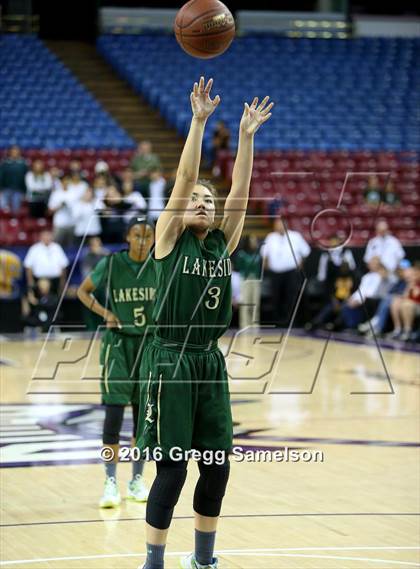 Thumbnail 3 in Sacred Heart Cathedral Preparatory vs Lakeside (CIF State D3 Final) photogallery.