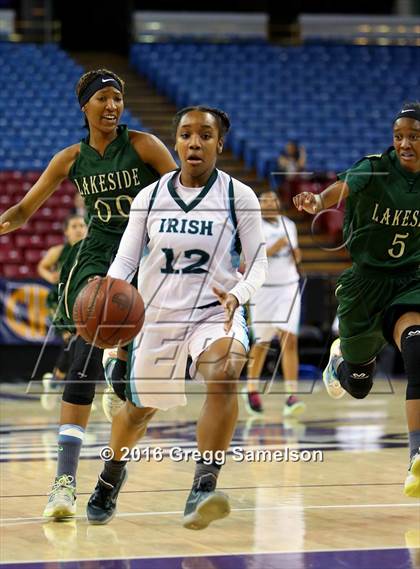 Thumbnail 2 in Sacred Heart Cathedral Preparatory vs Lakeside (CIF State D3 Final) photogallery.