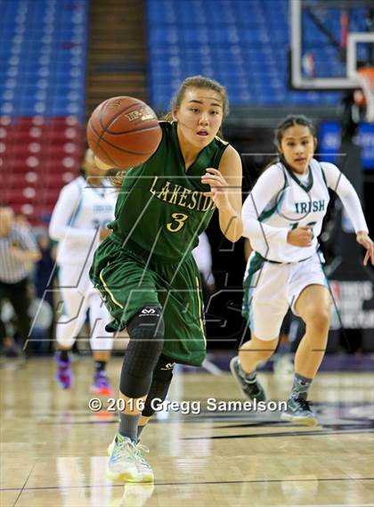 Thumbnail 2 in Sacred Heart Cathedral Preparatory vs Lakeside (CIF State D3 Final) photogallery.