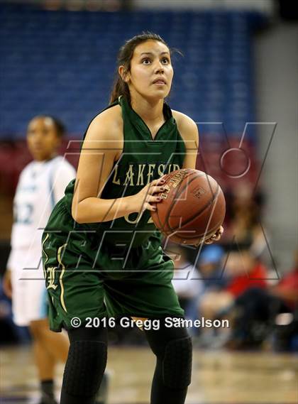 Thumbnail 1 in Sacred Heart Cathedral Preparatory vs Lakeside (CIF State D3 Final) photogallery.