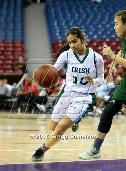 Thumbnail 3 in Sacred Heart Cathedral Preparatory vs Lakeside (CIF State D3 Final) photogallery.