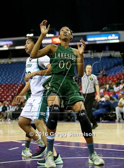 Thumbnail 3 in Sacred Heart Cathedral Preparatory vs Lakeside (CIF State D3 Final) photogallery.