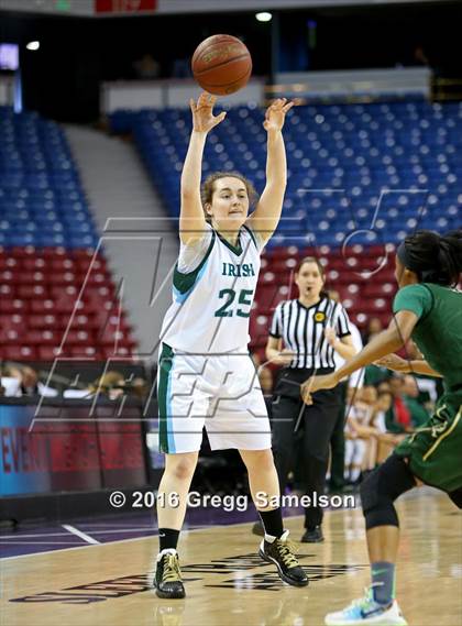 Thumbnail 2 in Sacred Heart Cathedral Preparatory vs Lakeside (CIF State D3 Final) photogallery.