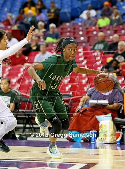 Thumbnail 3 in Sacred Heart Cathedral Preparatory vs Lakeside (CIF State D3 Final) photogallery.