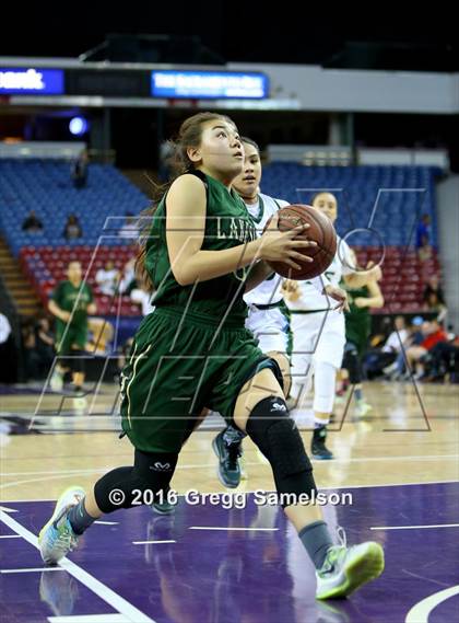 Thumbnail 2 in Sacred Heart Cathedral Preparatory vs Lakeside (CIF State D3 Final) photogallery.