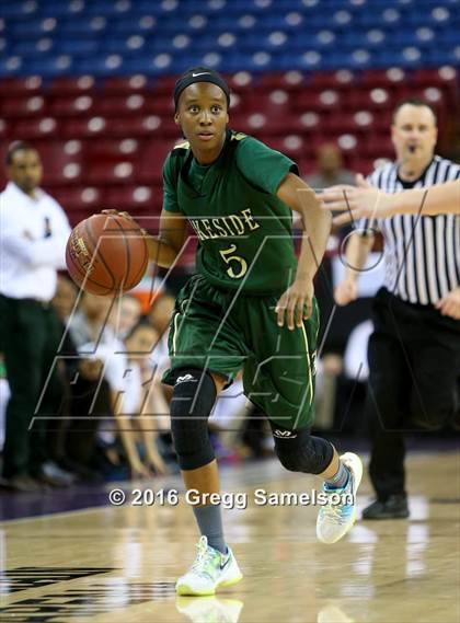Thumbnail 3 in Sacred Heart Cathedral Preparatory vs Lakeside (CIF State D3 Final) photogallery.