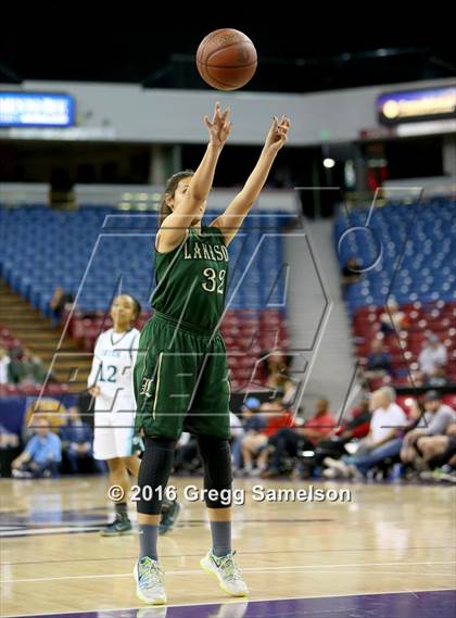 Thumbnail 2 in Sacred Heart Cathedral Preparatory vs Lakeside (CIF State D3 Final) photogallery.
