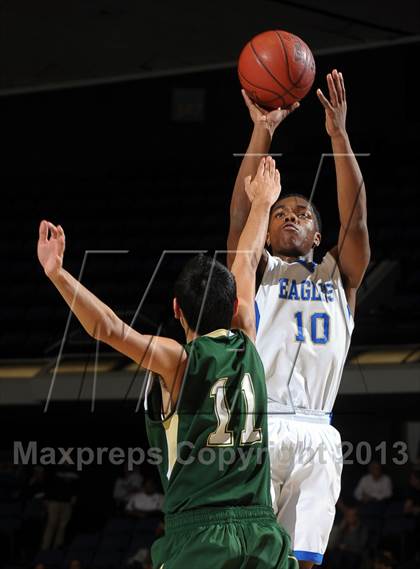 Thumbnail 1 in Damien vs. Santa Margarita (CIF SS D 3AA Final) photogallery.