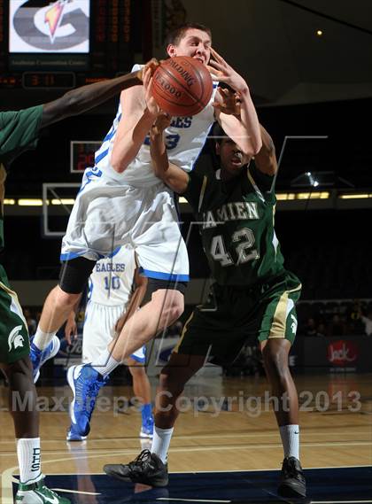 Thumbnail 1 in Damien vs. Santa Margarita (CIF SS D 3AA Final) photogallery.