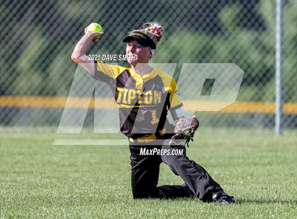 Thumbnail 3 in Tipton @ Davenport North photogallery.