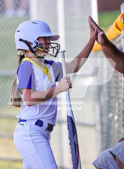 Thumbnail 3 in Tipton @ Davenport North photogallery.
