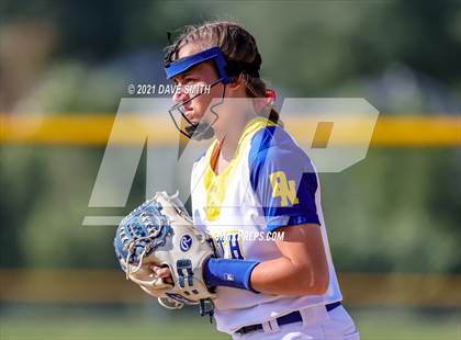 Thumbnail 2 in Tipton @ Davenport North photogallery.