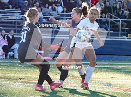 Thumbnail 2 in Mount Greylock Regional vs. Hamilton-Wenham Regional (MIAA Division 4 Round of 16) photogallery.