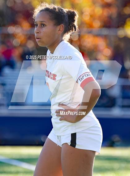 Thumbnail 2 in Mount Greylock Regional vs. Hamilton-Wenham Regional (MIAA Division 4 Round of 16) photogallery.