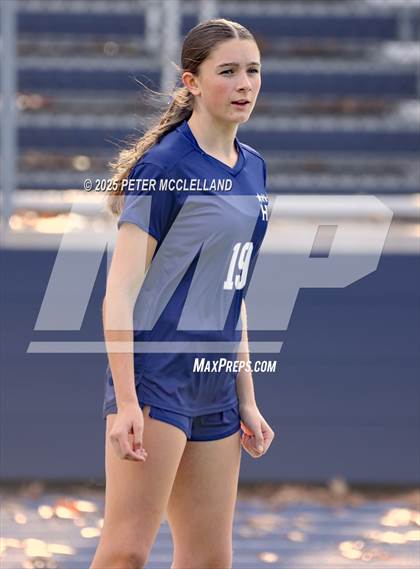 Thumbnail 1 in Mount Greylock Regional vs. Hamilton-Wenham Regional (MIAA Division 4 Round of 16) photogallery.