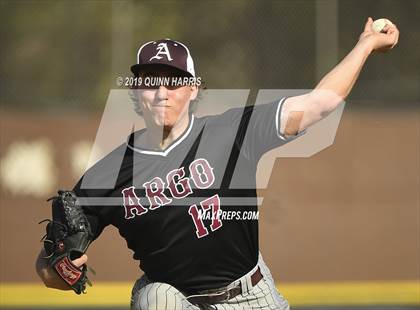 Thumbnail 3 in Lyons vs Argo (IHSA 4A Regional Semifinal) photogallery.