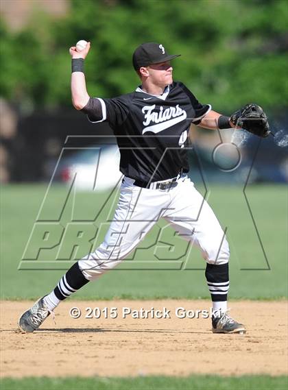 Thumbnail 1 in New Trier vs Fenwick (IHSA Class 4A Regional) photogallery.