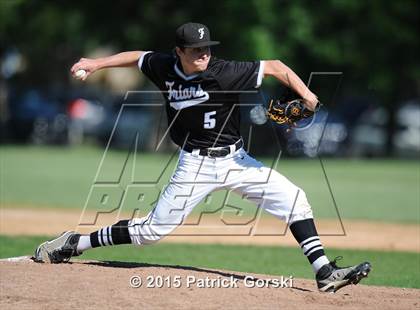 Thumbnail 3 in New Trier vs Fenwick (IHSA Class 4A Regional) photogallery.