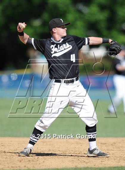 Thumbnail 1 in New Trier vs Fenwick (IHSA Class 4A Regional) photogallery.